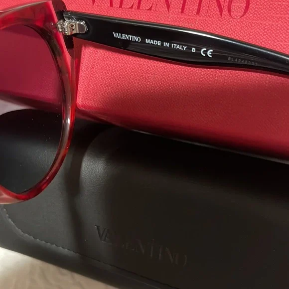 VALENTINO GARAVANI55MM Round Cat-Eye Sunglasses